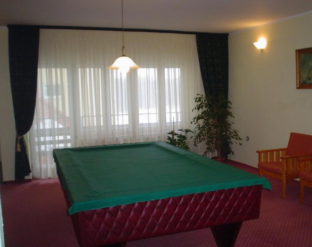 Hotel Europa กีจิซโก ภายนอก รูปภาพ